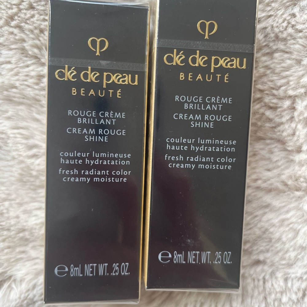 cle’ de peau Beaute’ rouge crème 202 plumeria apricot